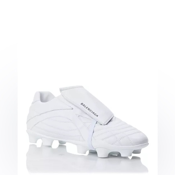 Balenciaga Shoes - New $790  Balenciaga Women's Soccer Sneakers size 35